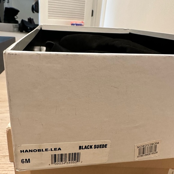 Size 6 Halogen Knee High Boots - Picture 5 of 6